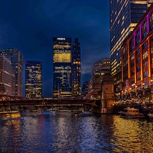 Chicago River Dreamin, Chicago Riverwalk at Night, Chicago, Illinois, stampa su tela River Walk, stampa su carta fotografica