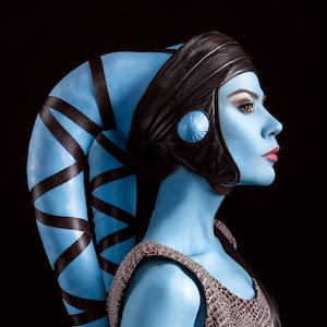 Aayla Secura poster print Star Wars Jedi Twi&#39;lek Clone Wars fashion style blue lekku