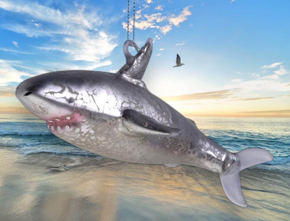 サメのマーキュリーシルバーガラスオーナメント - ノーティカル