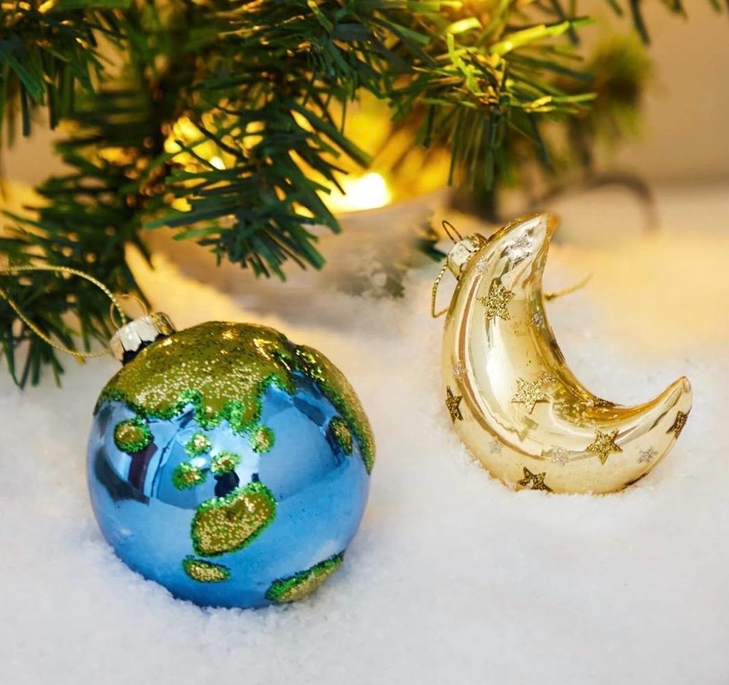 クリスマスコレクション　オーナメント　地球儀 Pottery ROWE セール】ガラス気球オーナメント 2025]（インテリア雑貨 [CHRISTMAS クリスマス