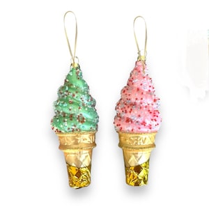 1 Eistüte Glas Ornament - Erdbeer Rosa oder Minzgrün - Dessert Essen Helle Farben Kuchen Chef Backen Urlaub Geburtstag Candy