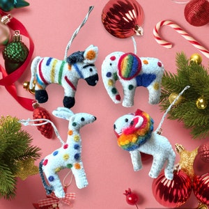 4 Felt Animals Ornaments - Fabric Safari Zoo Africa Disney Doll Toy lion giraffe zebra elephant rainbow pride