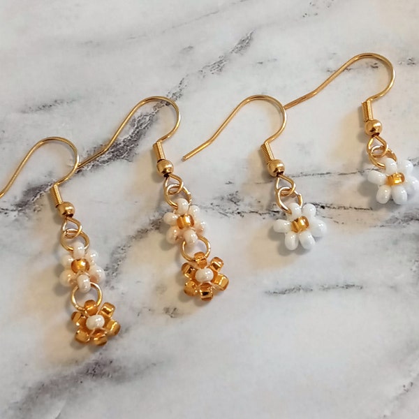 Daisy Earrings Beaded Flower Earrings Gold White Pearl