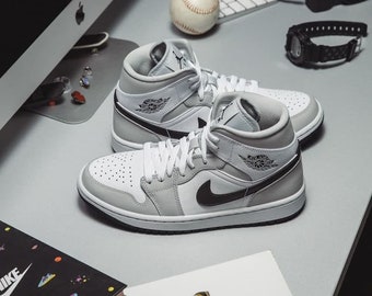 grey sneakers women