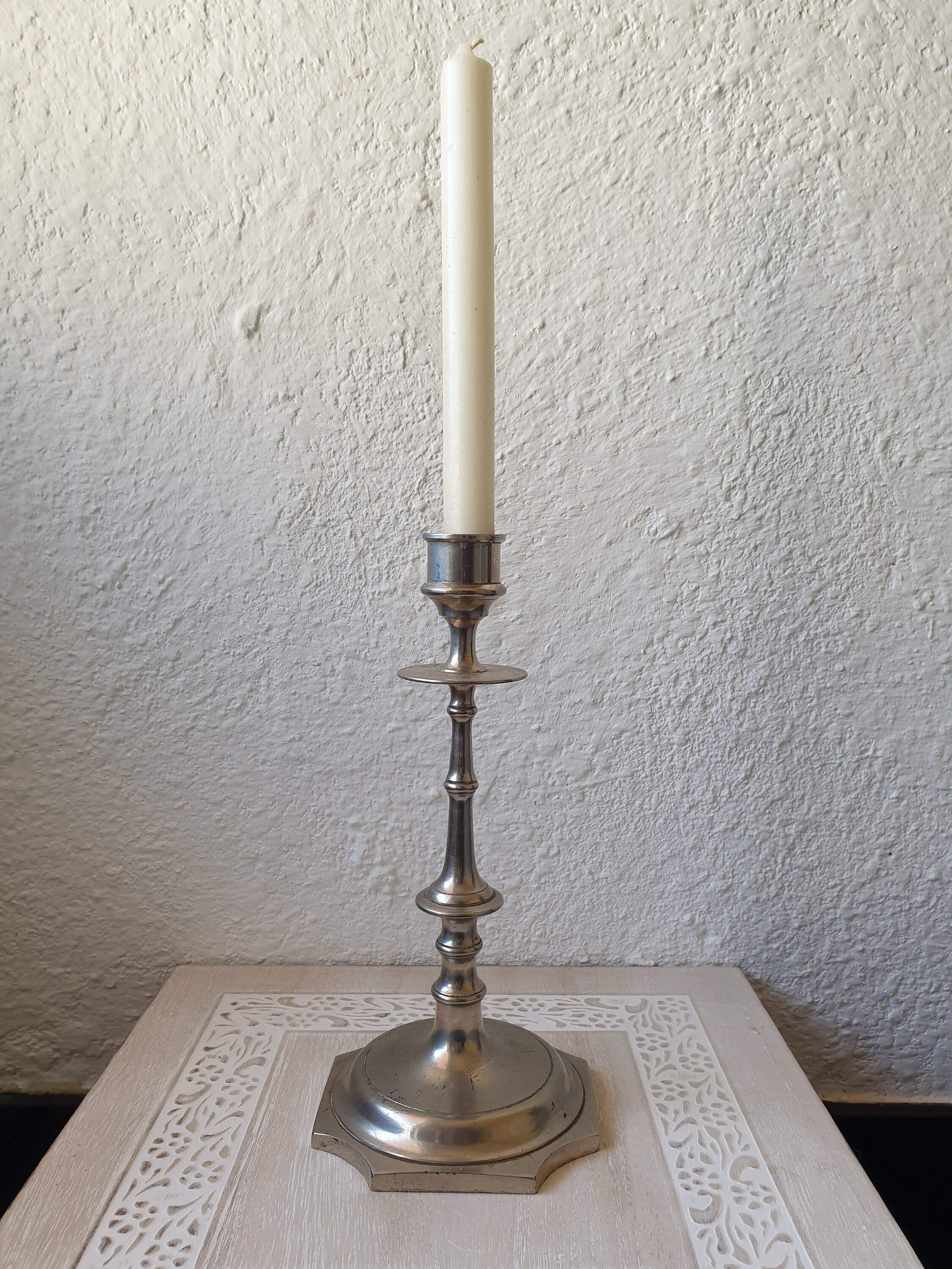 Bougeoir Ancien en Métal Argenté