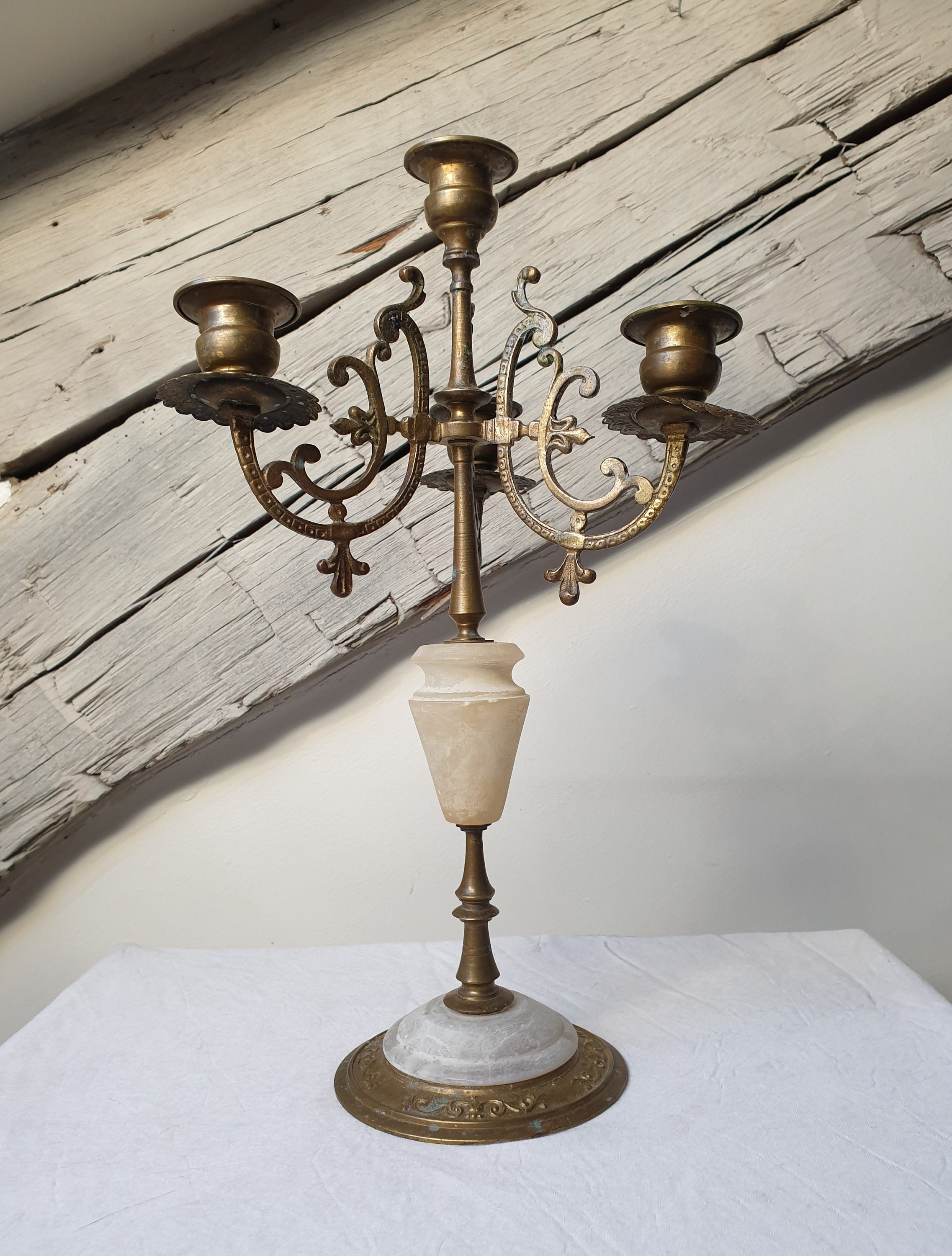 Ancien Candelabre Trois Feux Laiton Dorée et Albâtre