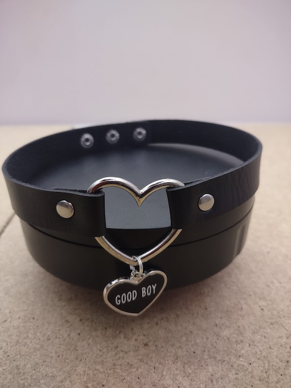 Black Heart Collar Vegan Leather Choker With Your Choice Charm Color and Your Word or Phrase Etsy Canada