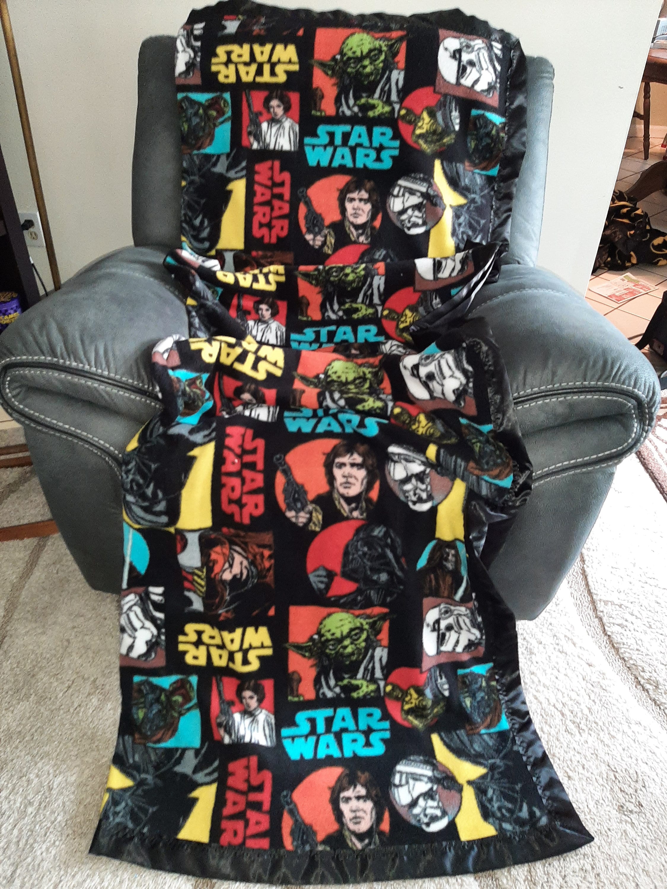 Star wars 2025 tie blanket