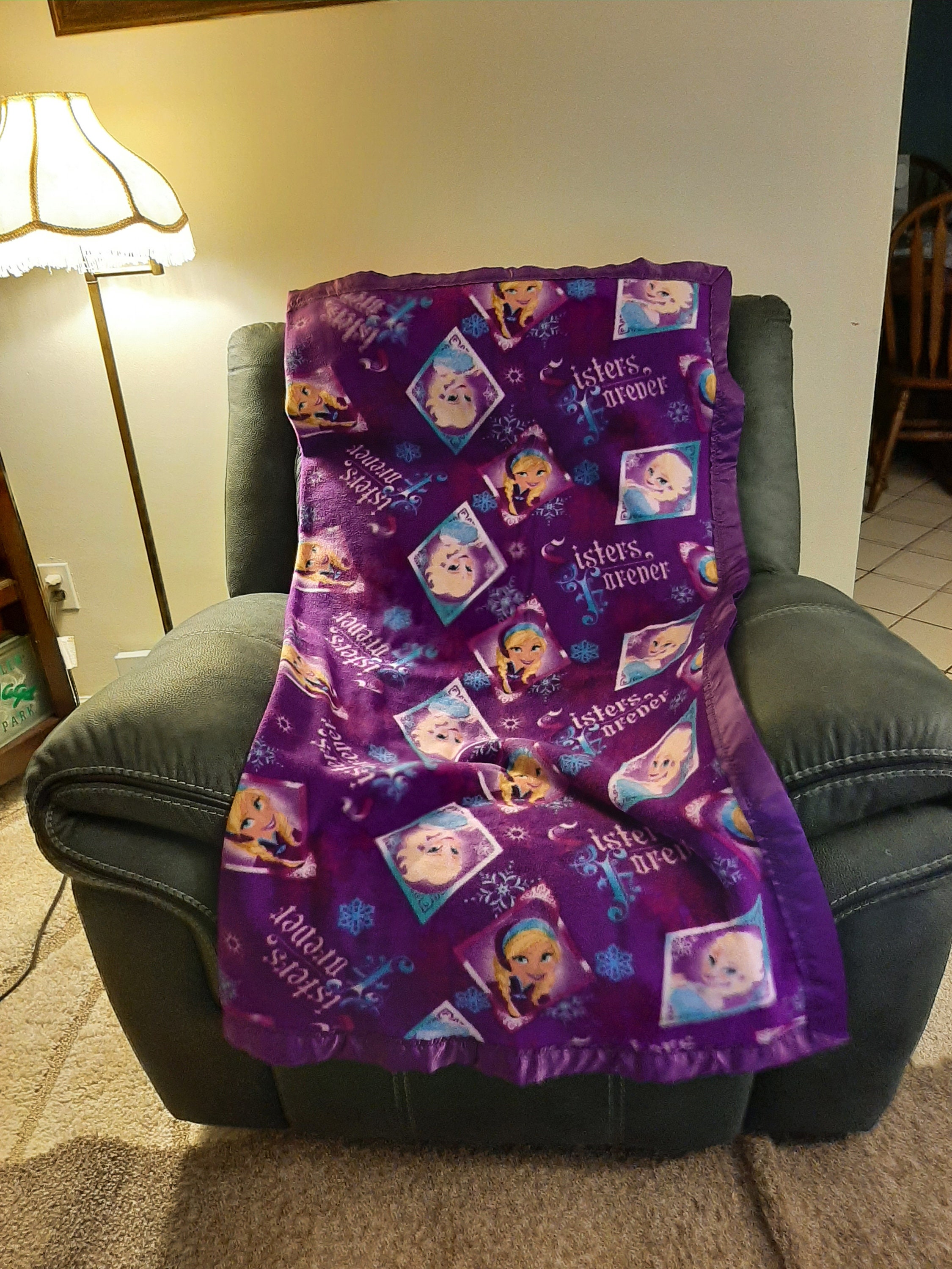 Frozen Elsa and Anna sisters Forever Kids Fleece Blanket With Dark Purple Satin Trim. Etsy Canada
