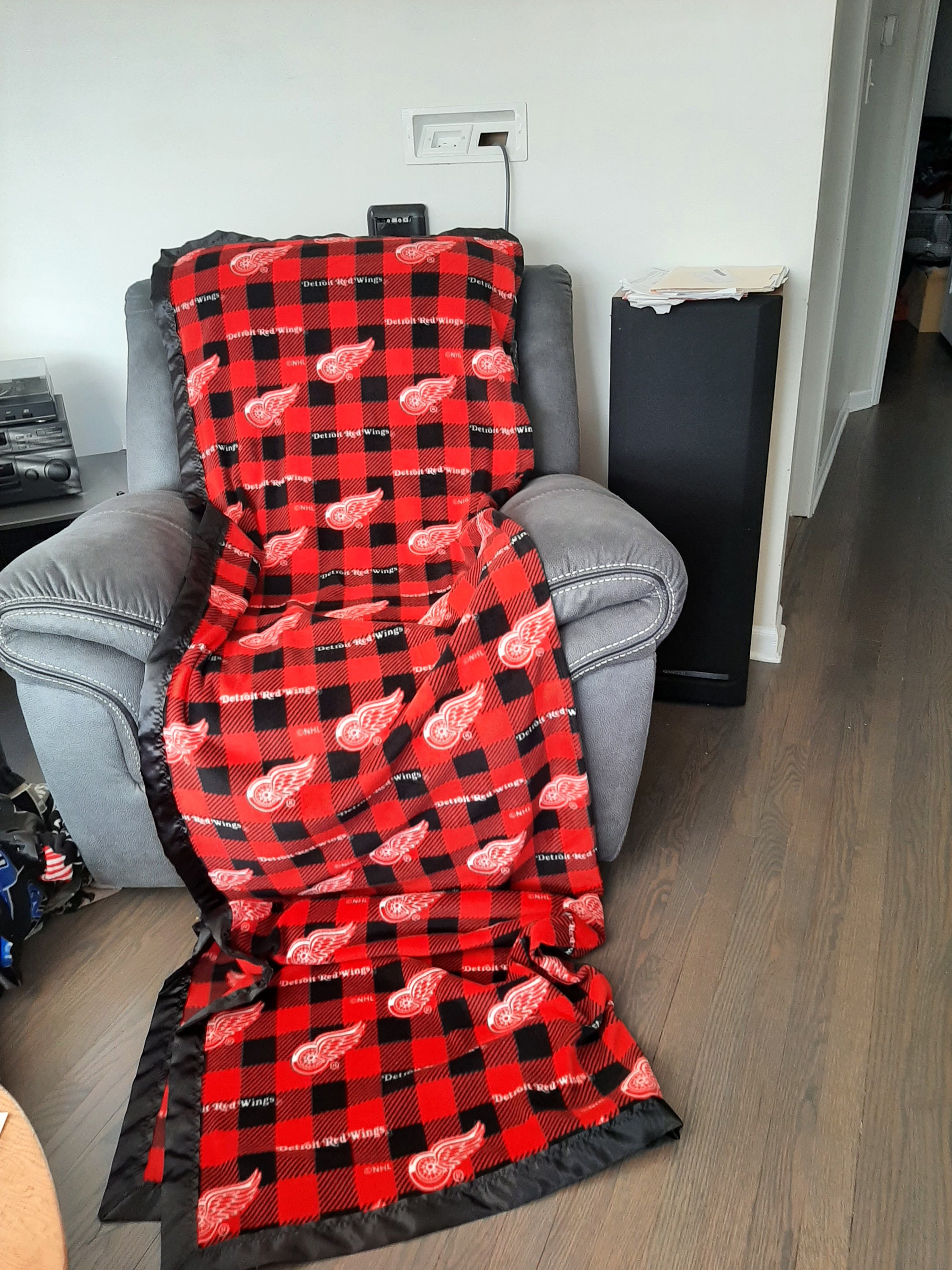 Big and tall snuggie hotsell
