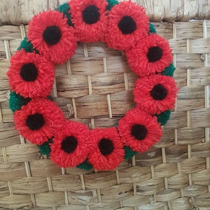 Pom pom Poppy Wreath.