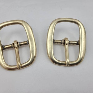 Halter buckle for 1.5 inch wide belts - heavy duty buckle - solid brass (one)