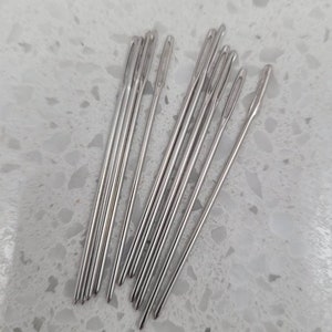 Leather stitching needles (available in set of 10, 20, and 50)