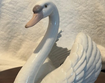 リアドロスワン Vintage Lladro Swan with Wings Spread Wide Figurine, #5231 - Etsy 日本