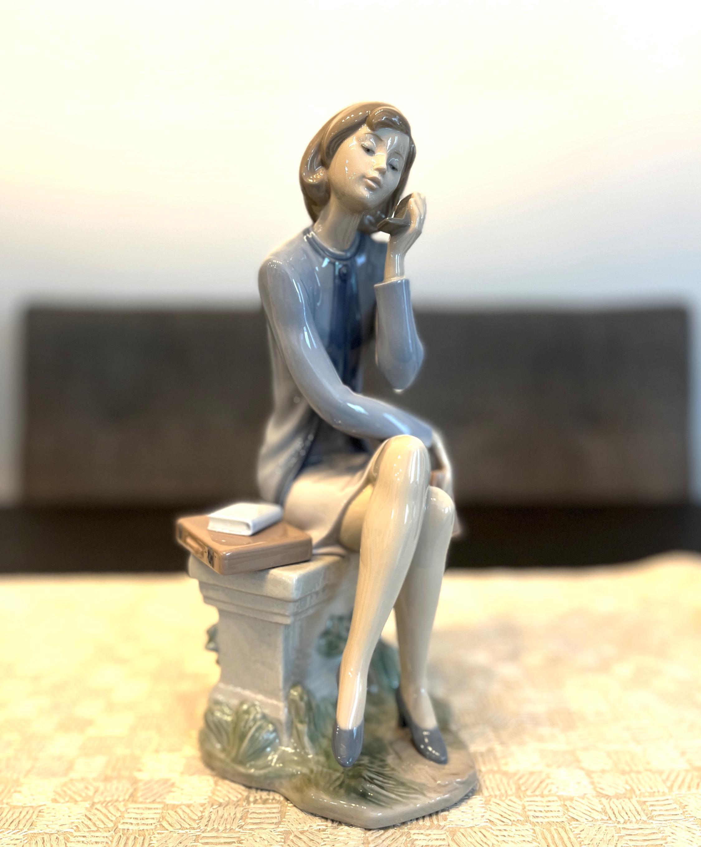 Lladro Always on the Go #6749 Girl on Phone - Etsy