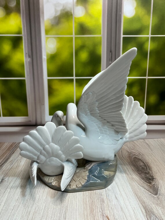 Lladro Love Nest #6291 Two Doves - Etsy UK