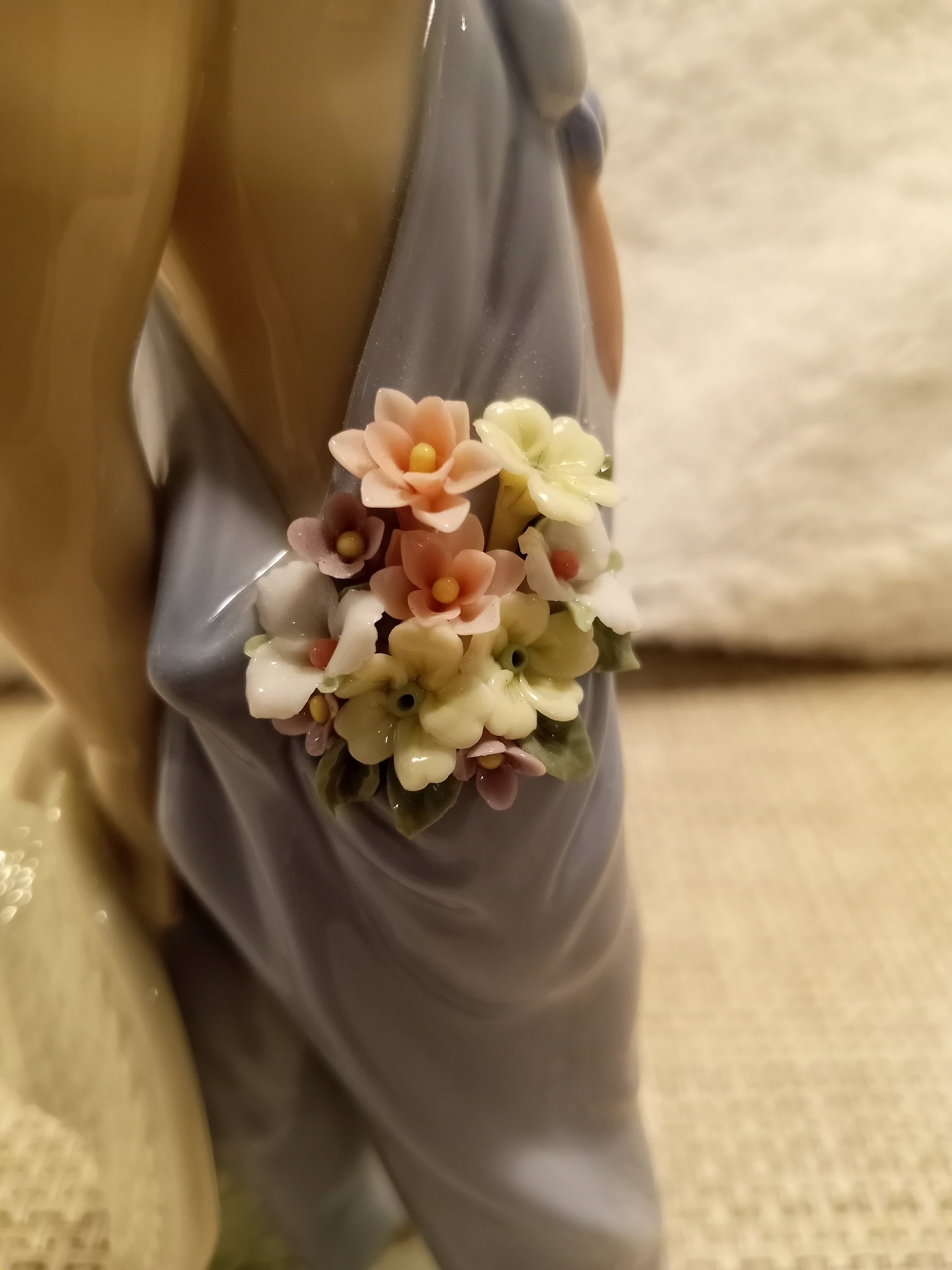 リヤドロ LLADRO No.7650 ポケットいっぱいのお願い Amazon.com: Lladró Figurine: 7650 Pocket Full of Wishes