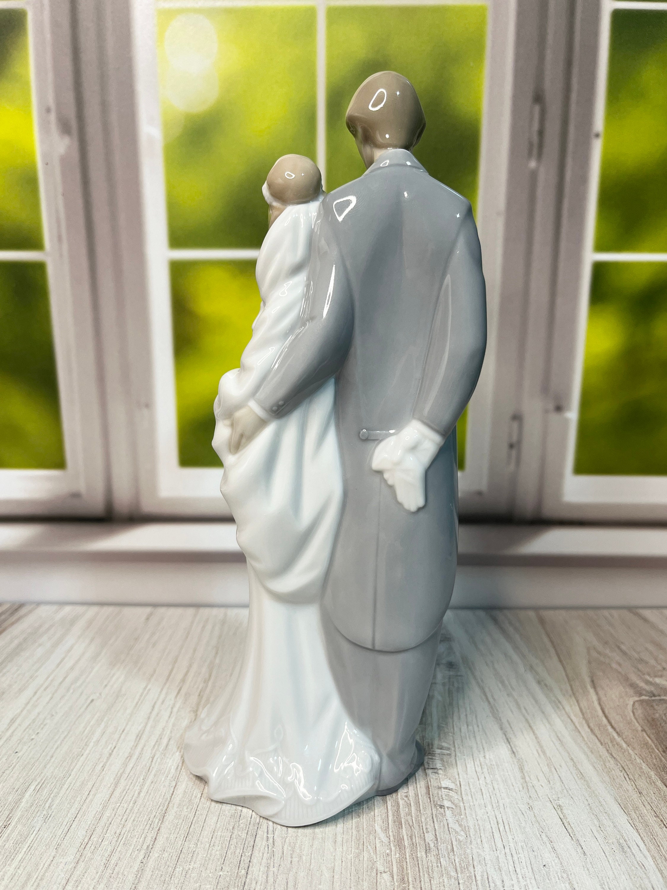 Lladro NAO Love Always #1437 - Etsy
