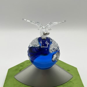 Swarovski 2000 Crystal Planet #7607-04 Dove on World - Etsy