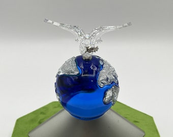 Swarovski Crystal Millennium Crystal Planet Vision 2000 Figurine