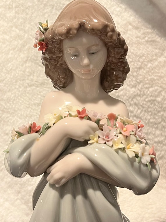 Lladro Petals of Love #6346 - Etsy