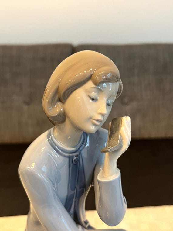 Lladro Always on the Go #6749 Girl on Phone - Etsy