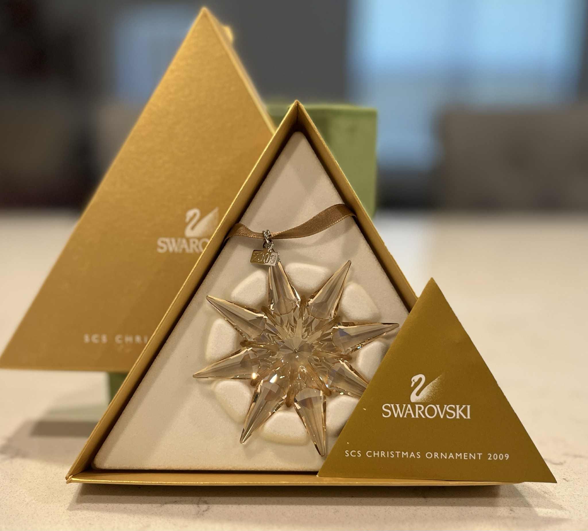 SWAROVSKI◆クリスマス◆オーナメント◆2009 Amazon.com: Swarovski 2009 Annual Edition Sparkling Star Ornament