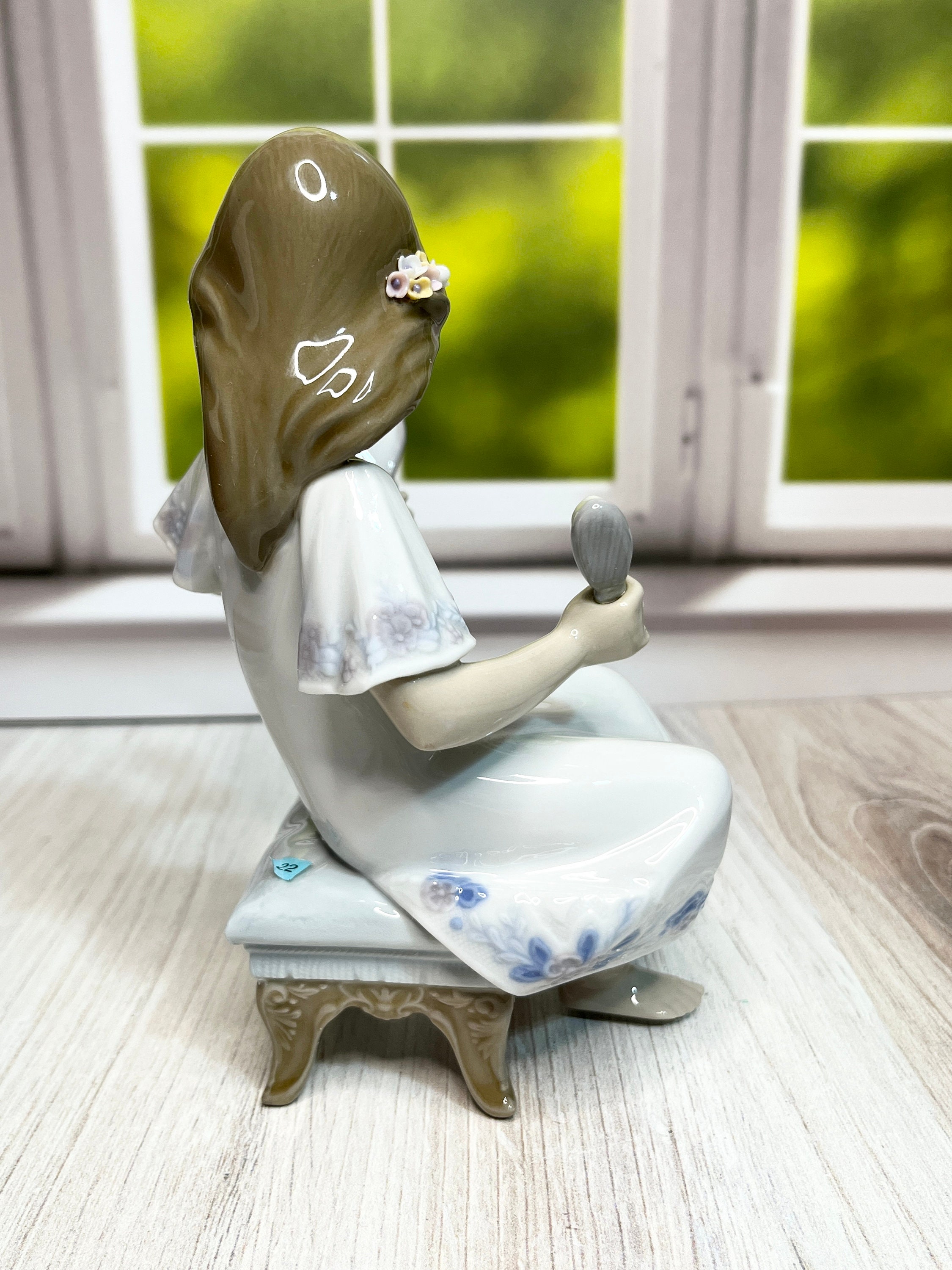 美品】LLADROリアドロ『I Feel Pretty』 5678 Amazon.co.jp: LLADRÓ I