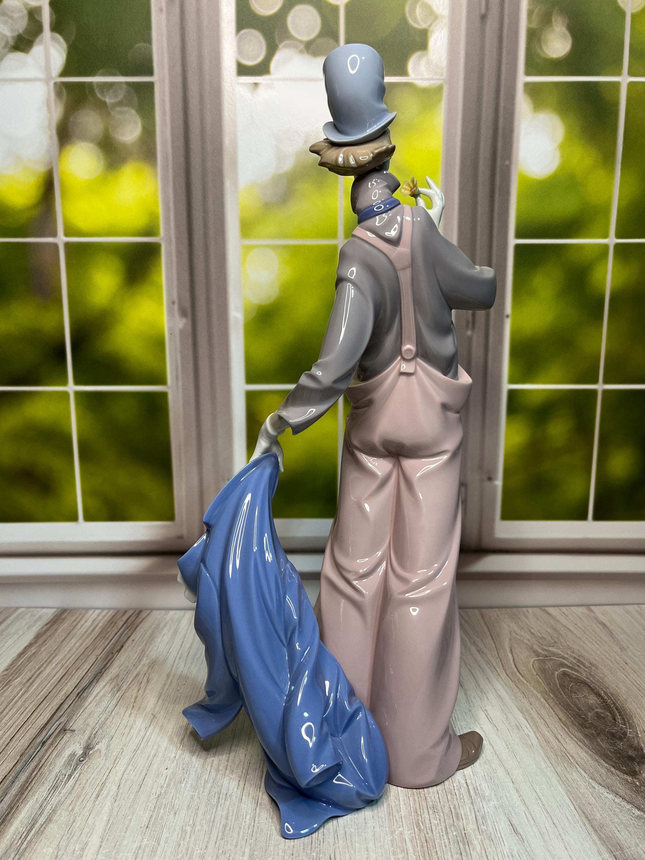 Lladro A Mile of Style #6507 - Etsy