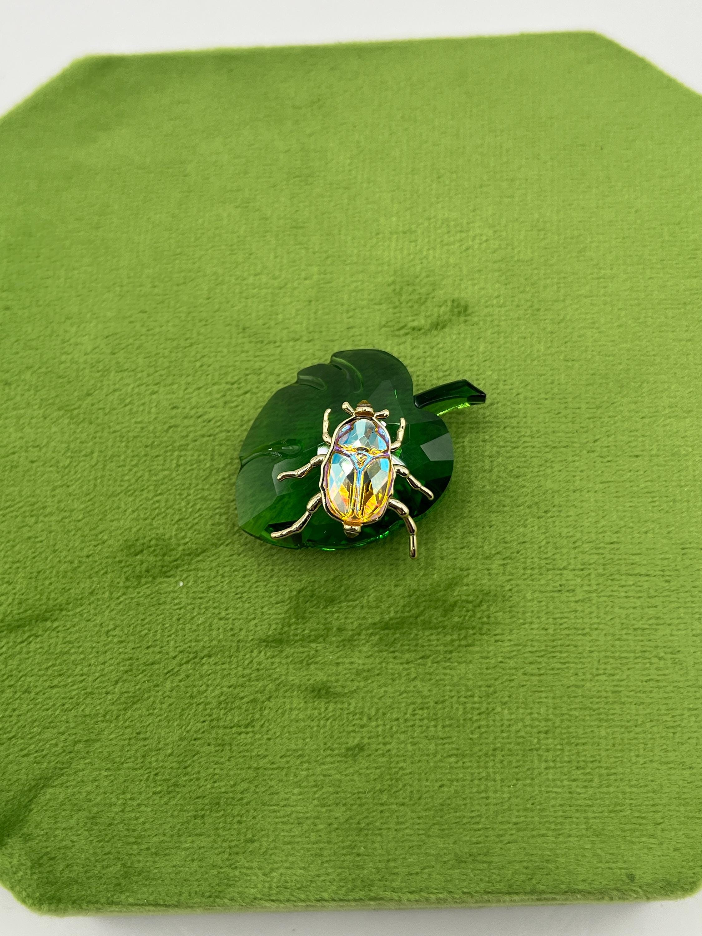 Swarovski SCS Beetle on Leaf #5668764 - Etsy