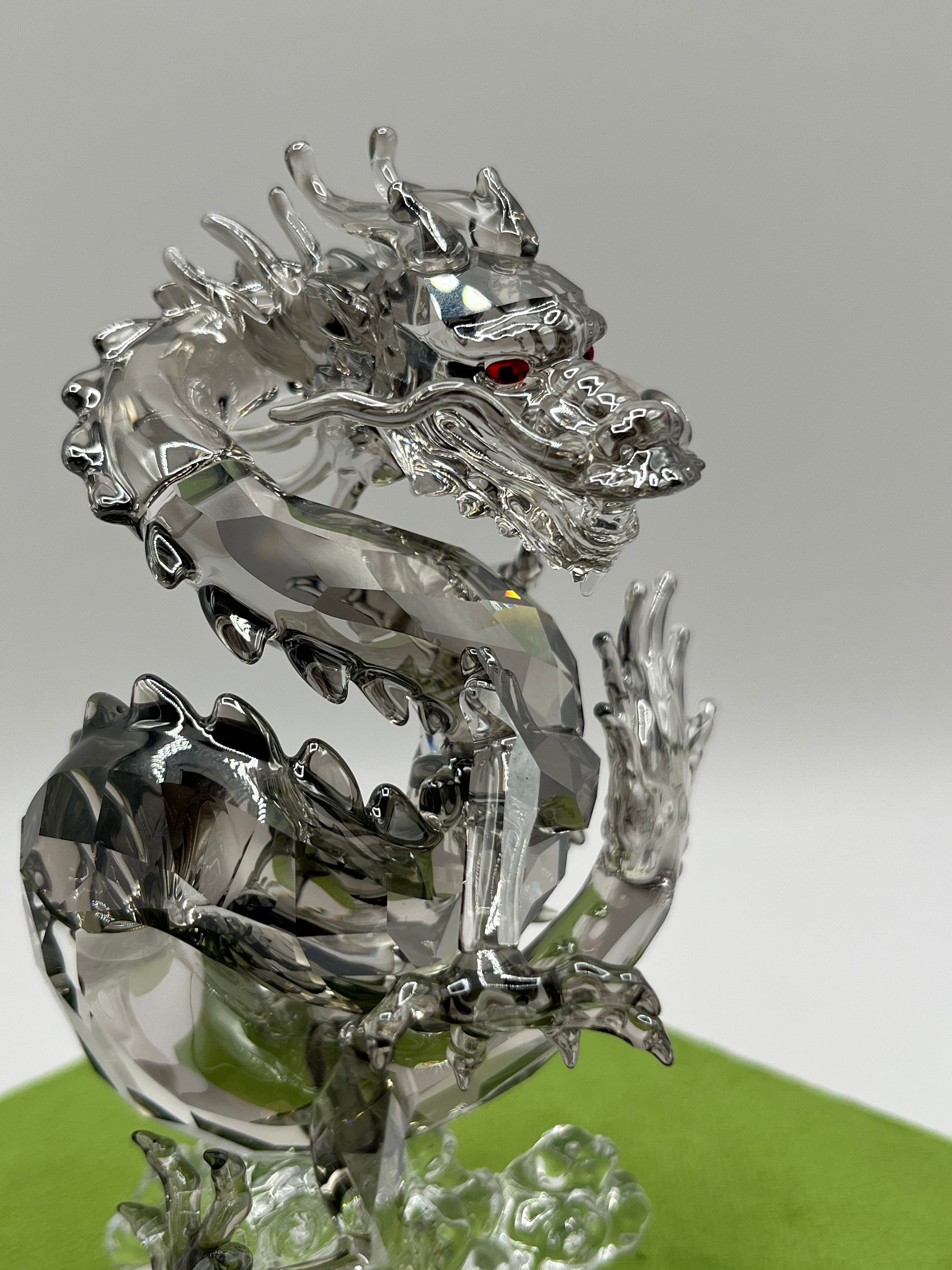 Swarovski 2012 Jubilee Edition Dragon #1096752 - Etsy Canada