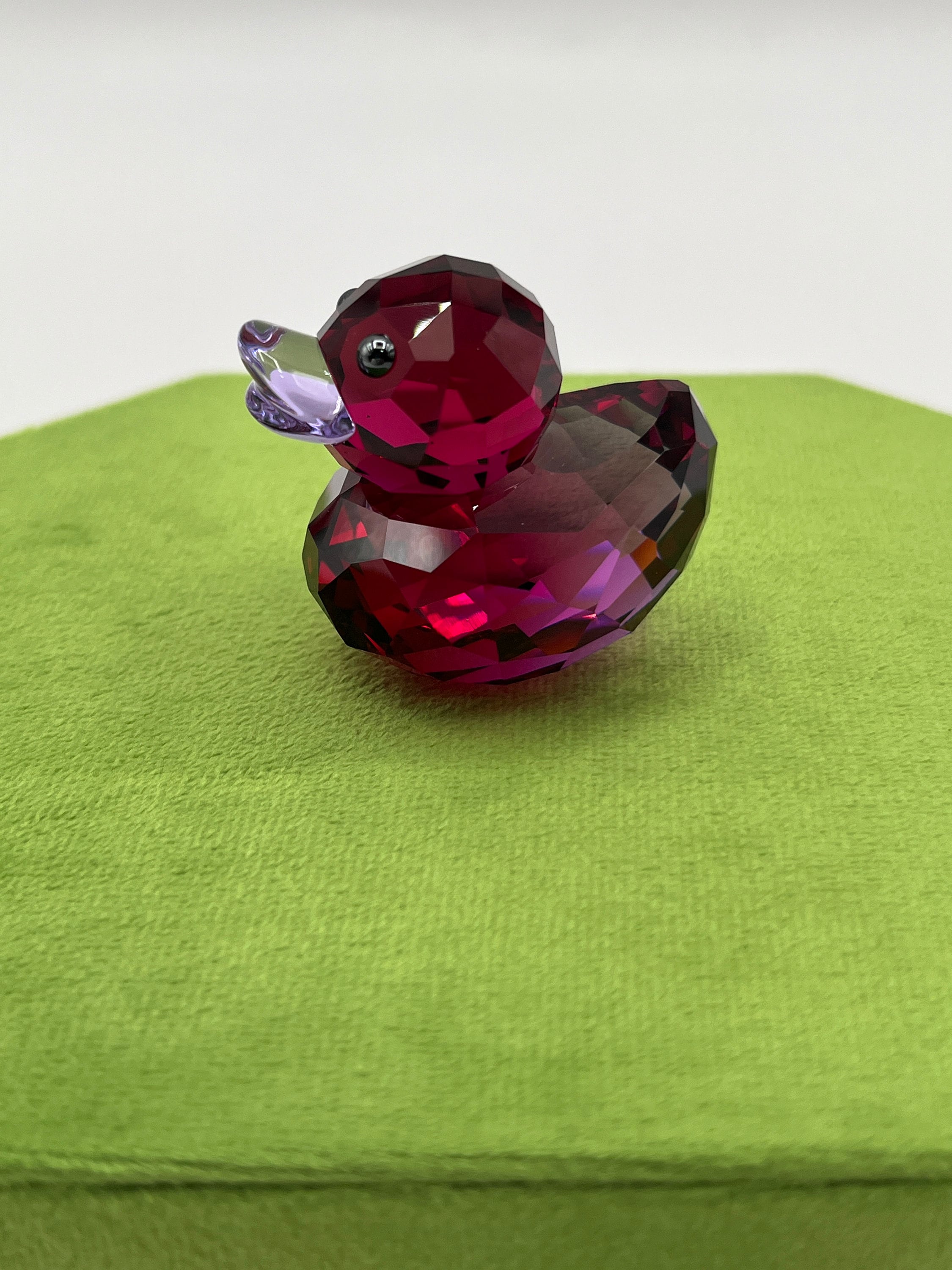 Swarovski Happy Ducks Loveable Lila #1041292 - Etsy UK