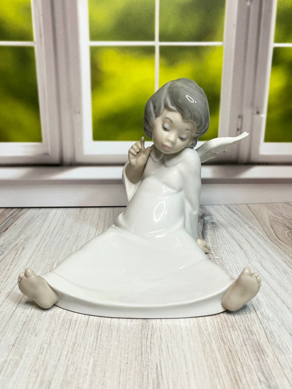 LLADORO ANGEL WONDERING 美品 【公式通販】