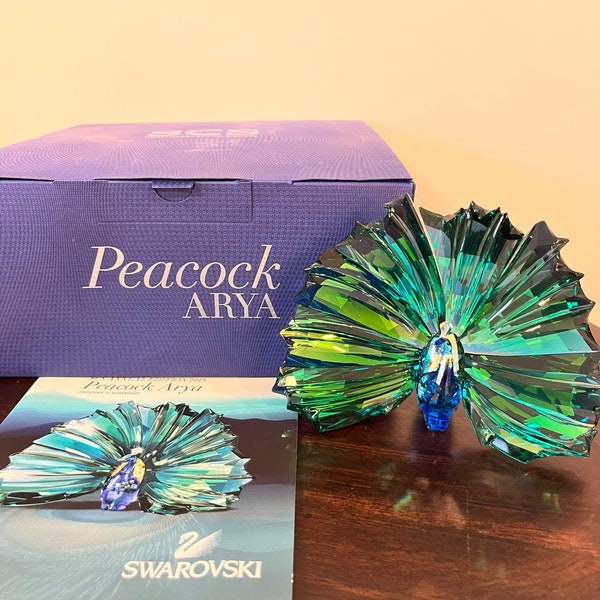 Swarovski 2015 SCS Annual Edition Arya Peacock