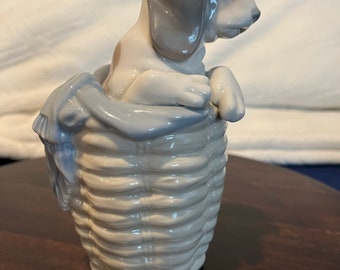 リヤドロ バスケットの中の犬 #1128 - Etsy 日本