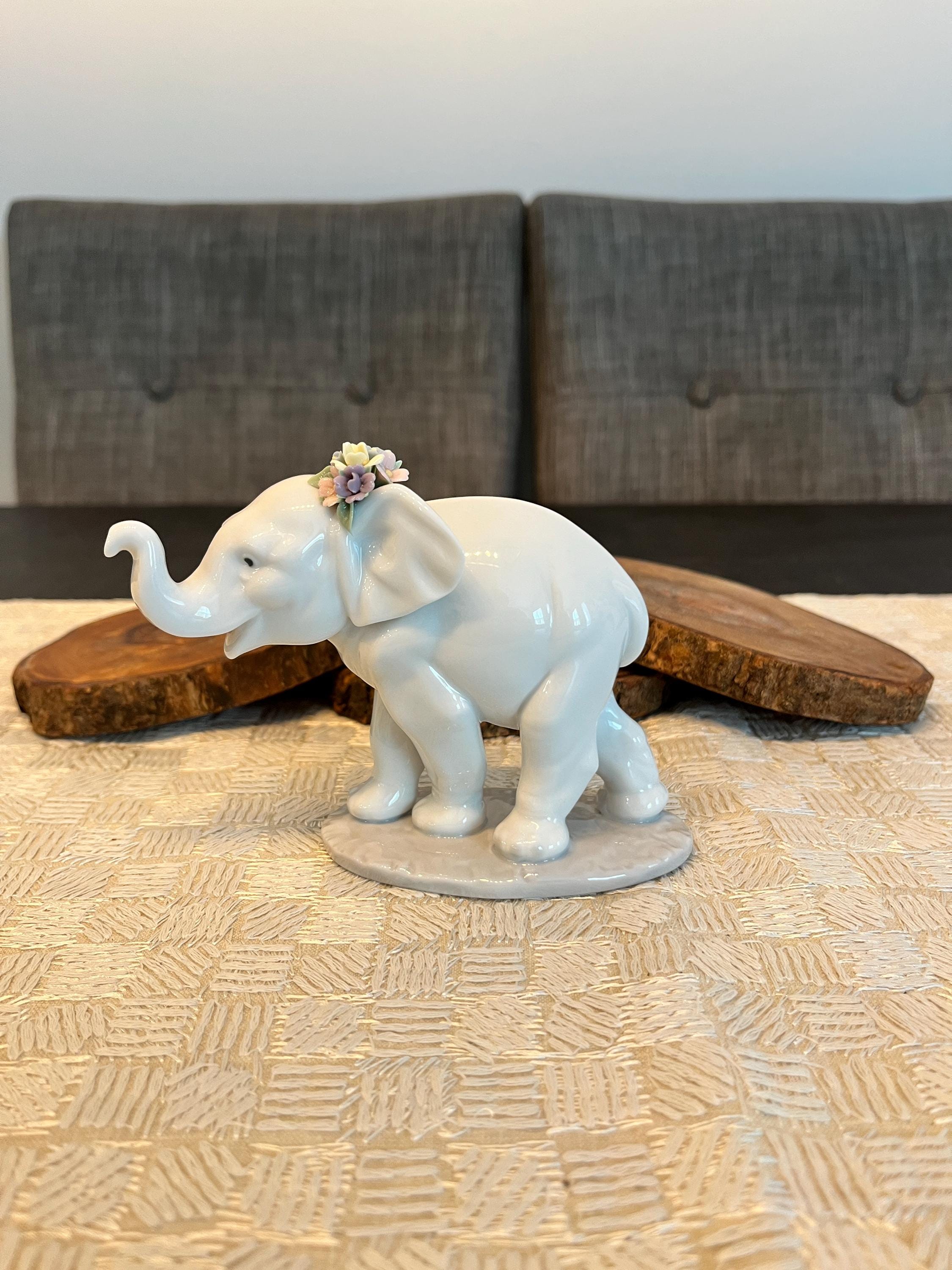 Lladro Lucky Strolling #6460 Elephant W/ Flowers - Etsy