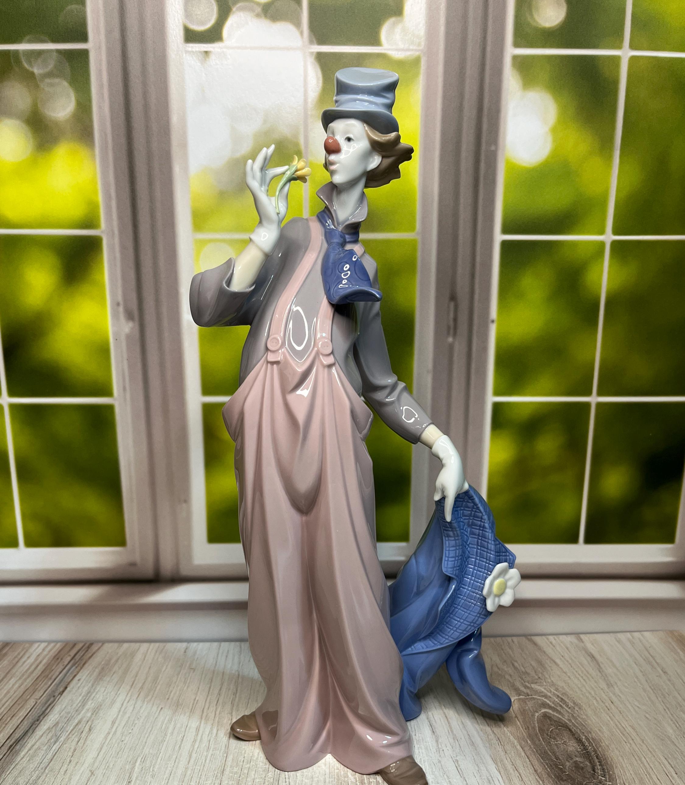 Lladro A Mile of Style #6507 - Etsy