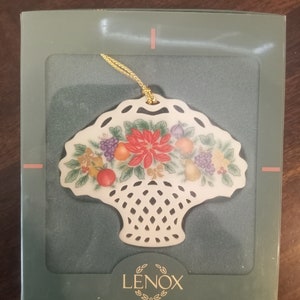 Lenox Christmas Ornament &quot;Flower Basket&quot;