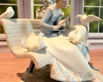 Lladro Feeding the Pigeons #5428 Matte Finish - Etsy