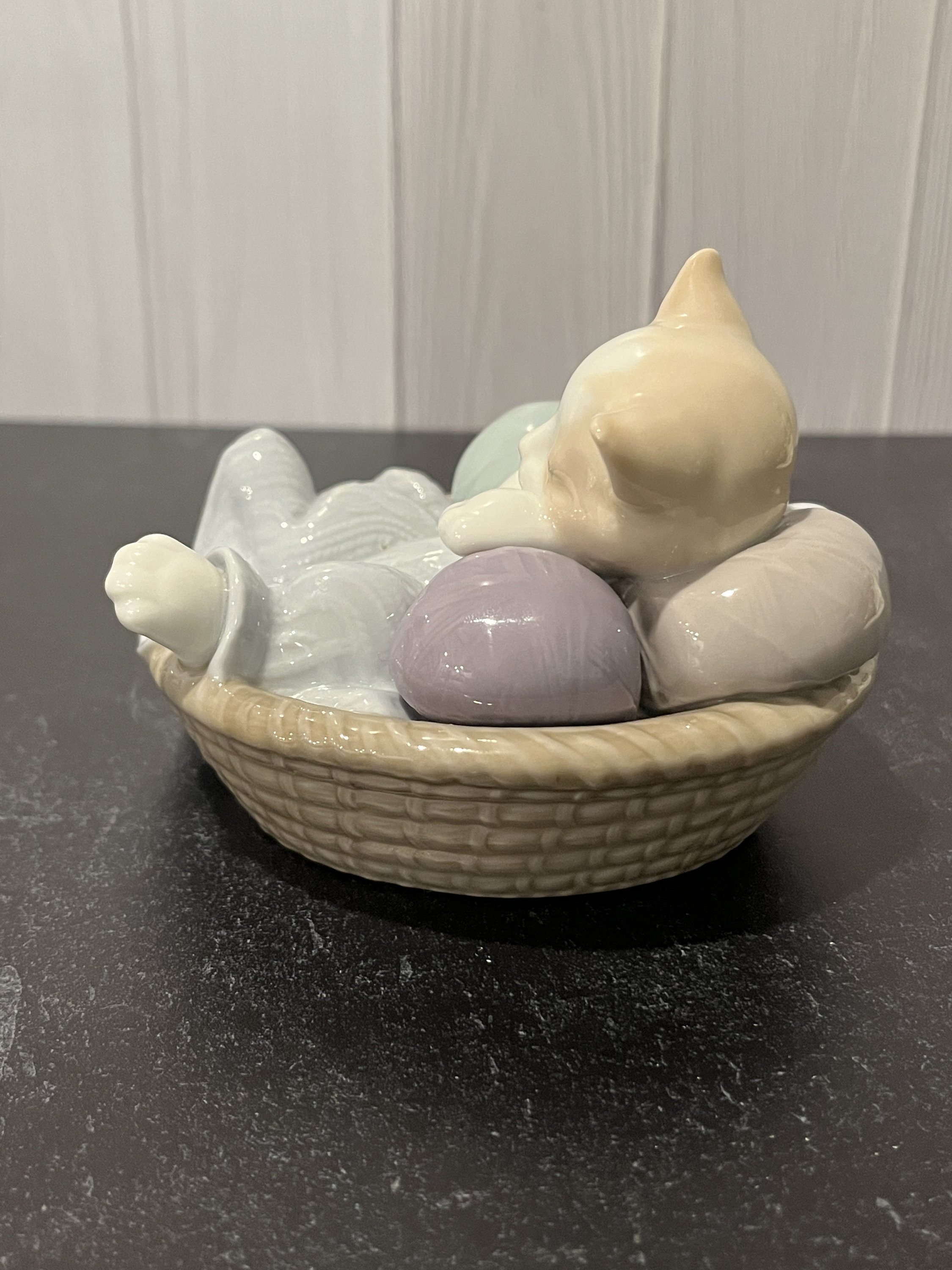 Lladro NAO Asleep in A Basket #1407 Cat Sleeping - Etsy