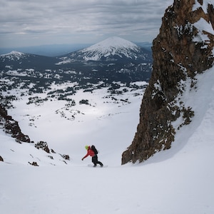 Snowboarding Broken Top, Bend, Oregon, Deschutes National Forest, Three Sisters Wilderness, PNW, backcountry skiing