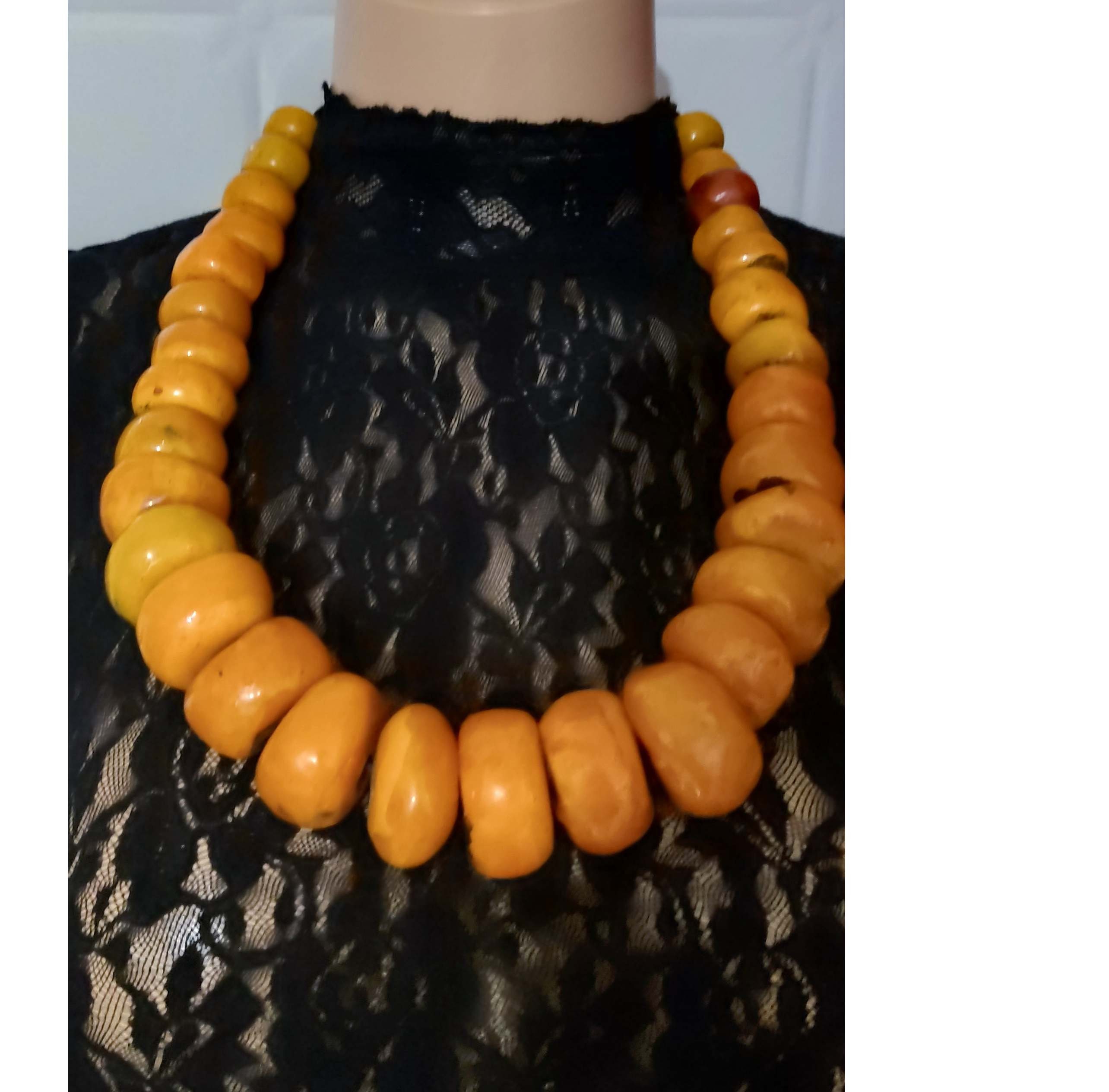 Collier Ancien En Nacre Tissé - Bijou Vintage De Mariage, Quelques Plaques Manquantes