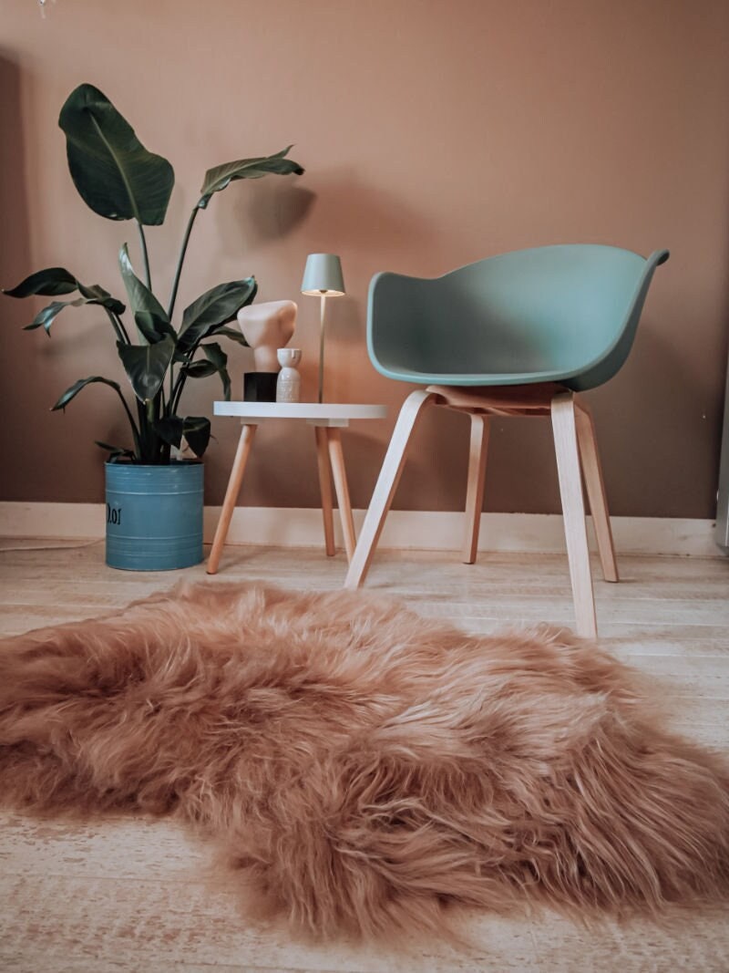 Icelandic Sheepskin LARGE (105cm) Gold - 100% real & natural