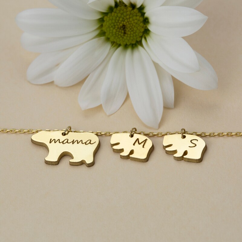 MAMA & ME BEE NECKLACE SET main image 0