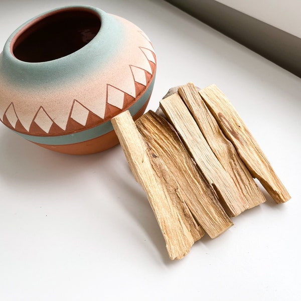 Palo Santo Incense Bundle| 5 Natural Tree Sticks | Smudge | Cleanse Purify Burn Incense | Spiritual Items | Gift | Premium Quality from Peru