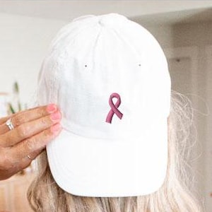 Gorra de papá ajustable bordada con cinta personalizada contra el cáncer de mama, color de cinta personalizado, gorra de luchador, regalo para mejor amigo, mes de concientización sobre el cáncer.