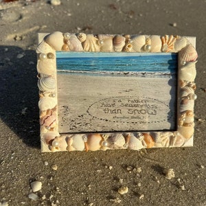 Seashell Picture Frame - Beach Wedding Gift, Coastal Decor, Unique Picture Frame, Seashell Gift, Beach Decor, Beach House
