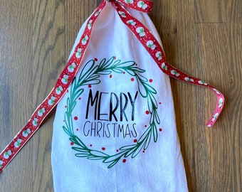 Merry Christmas Flour Sack Towel/Holiday Towel/Kitchen Tea Towel/Christmas Gift/Farmhouse Kitchen/Holiday Decor/Christmas Decor