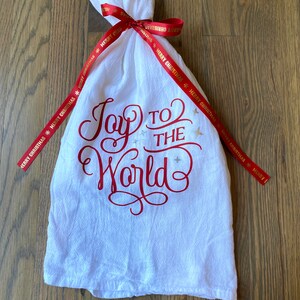Christmas Flour Sack Towel/Holiday Towel/Kitchen Tea Towel/Christmas Gift/Farmhouse Kitchen/Holiday Decor/Christmas Decor/Joy To The World