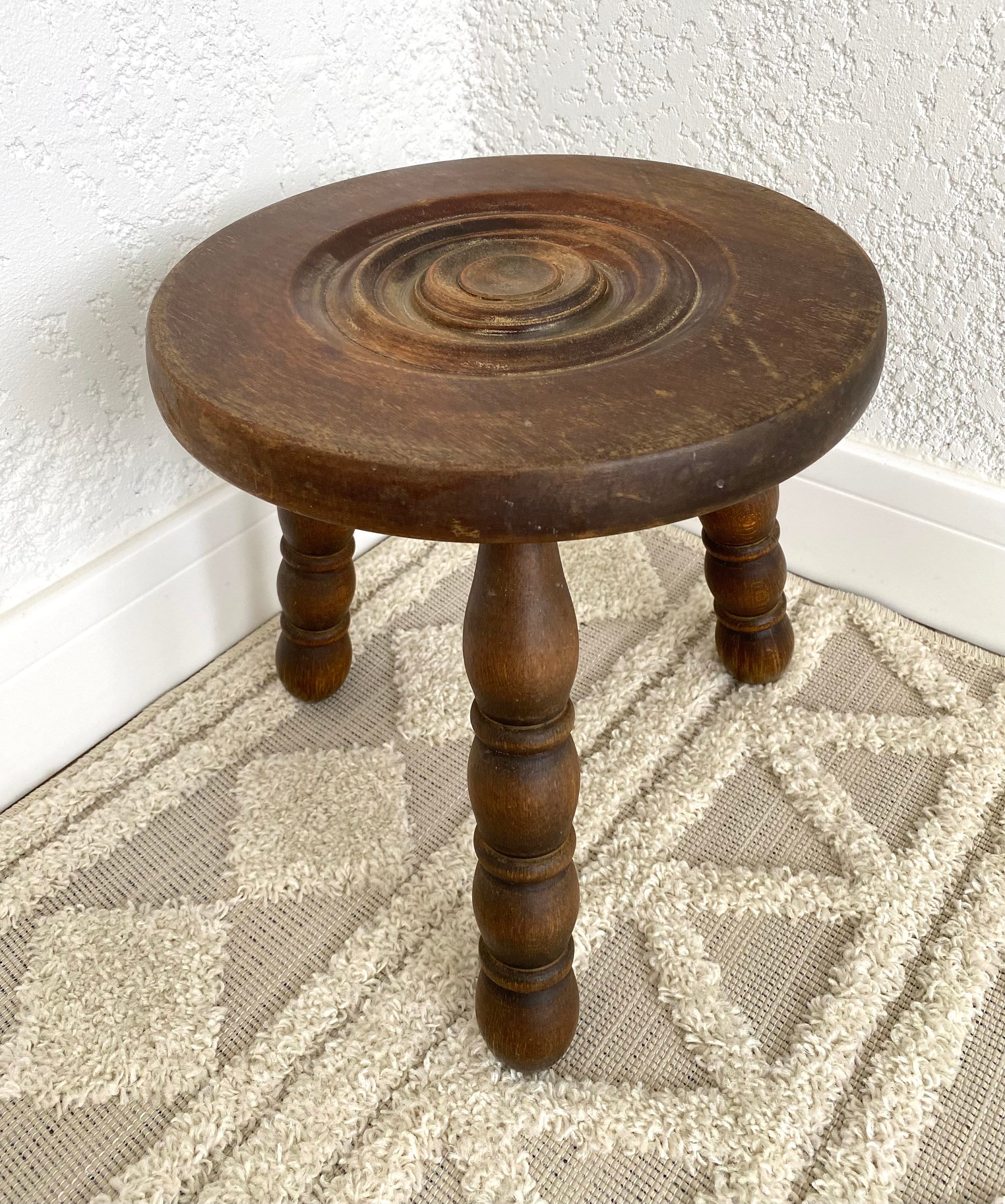 tabouret tripode français en bois massif tourné, sellette vintage mid -century, français